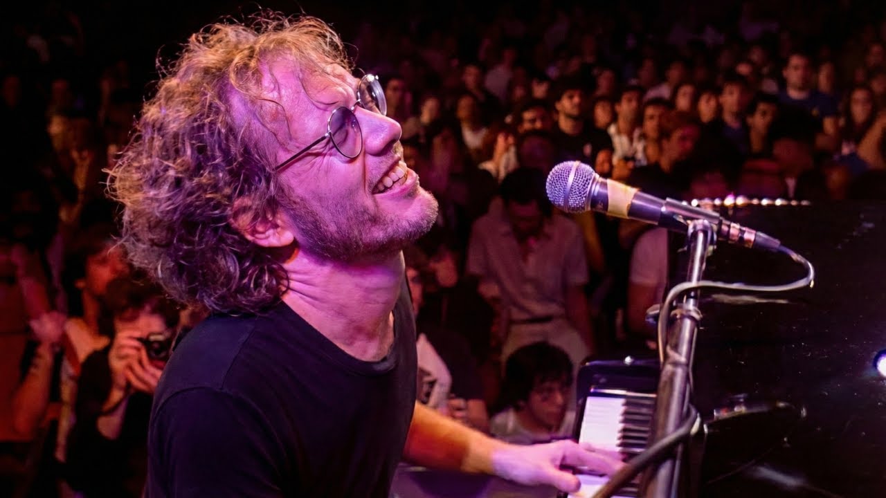 Warren Zevon - Werewolves Of London [HD] | Live at Capitol Theatre (1982)