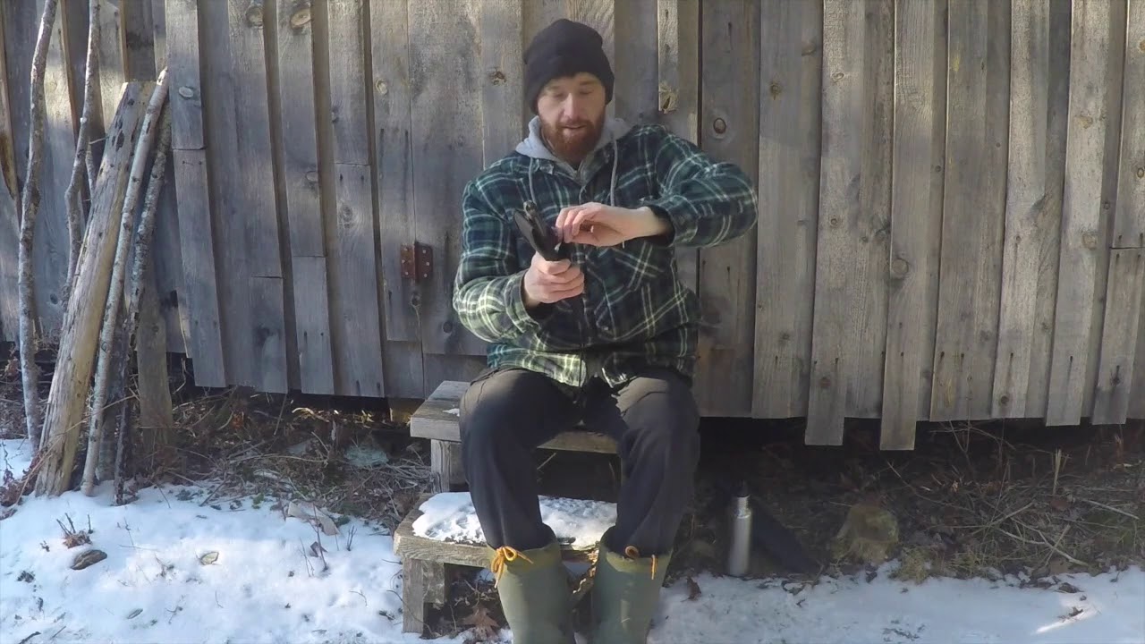 Review of the Schrade SCHF52 Frontier Knife
