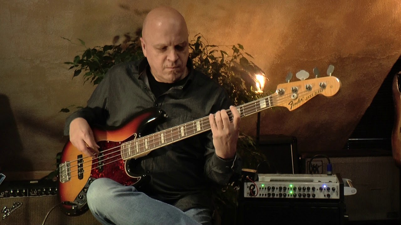 Fender Jazz Bass from 1973 presented by Vintage Guitar Oldenburg and Detlef Blanke