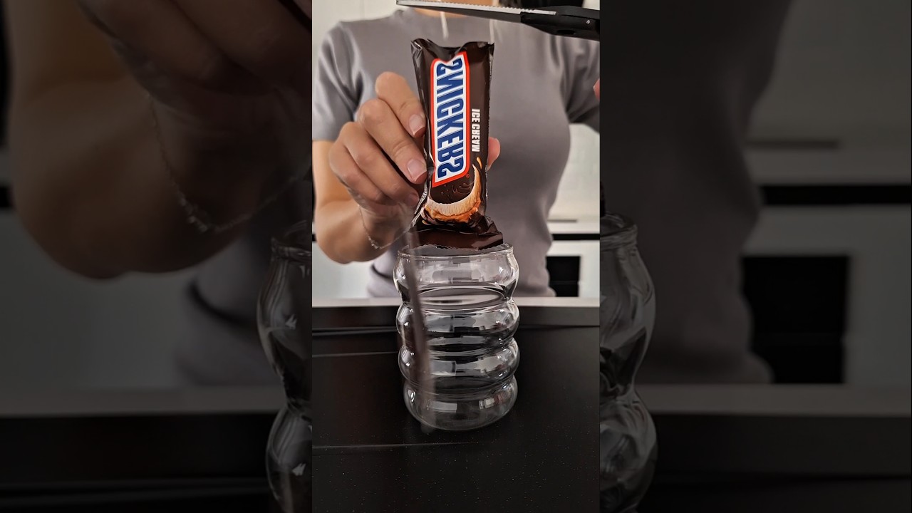 Snickers Whipped Iced Coffee 