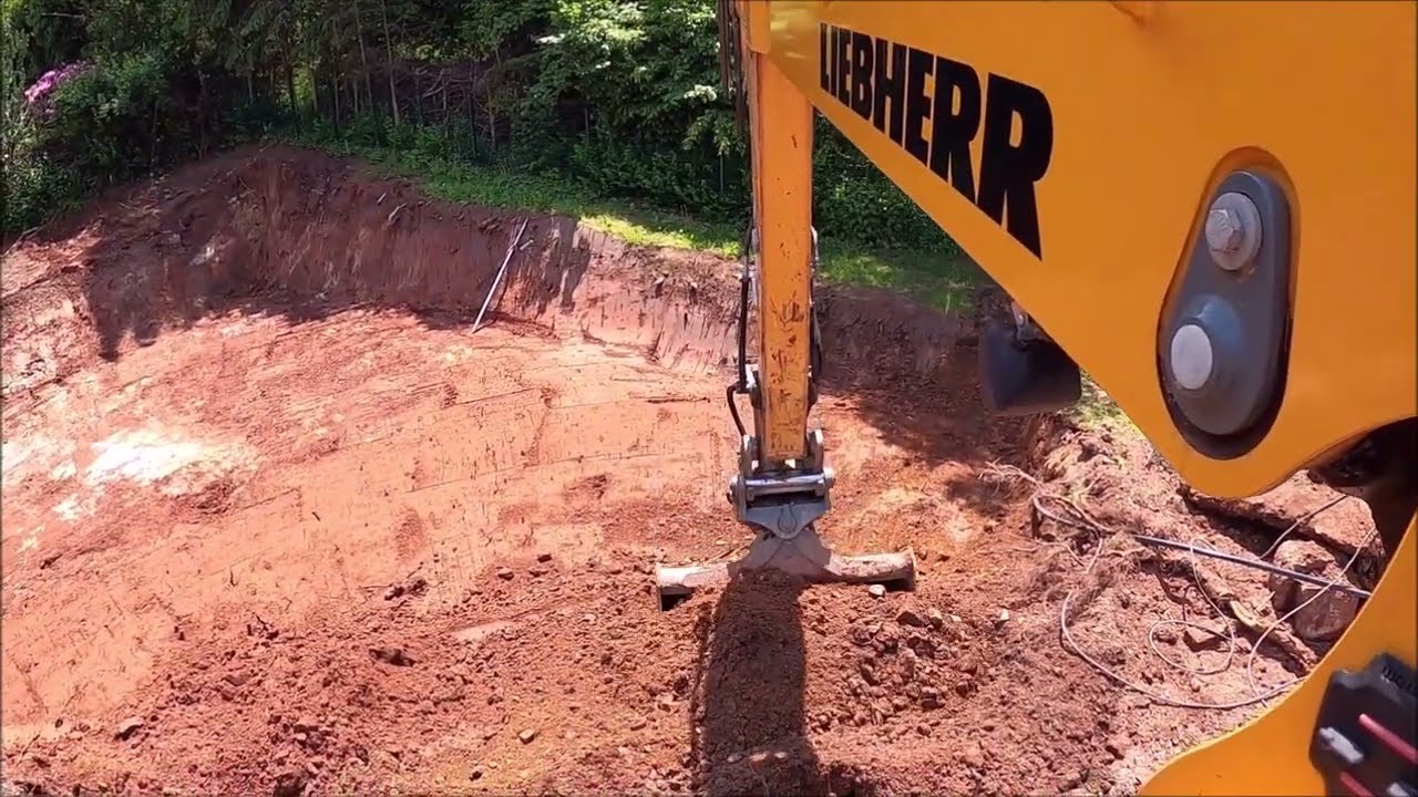 Teil 2 Bagger / Baugrubenaushub und Bodenaustausch für einen Neubau / Anbau / Liebherr A 920 /GoPro