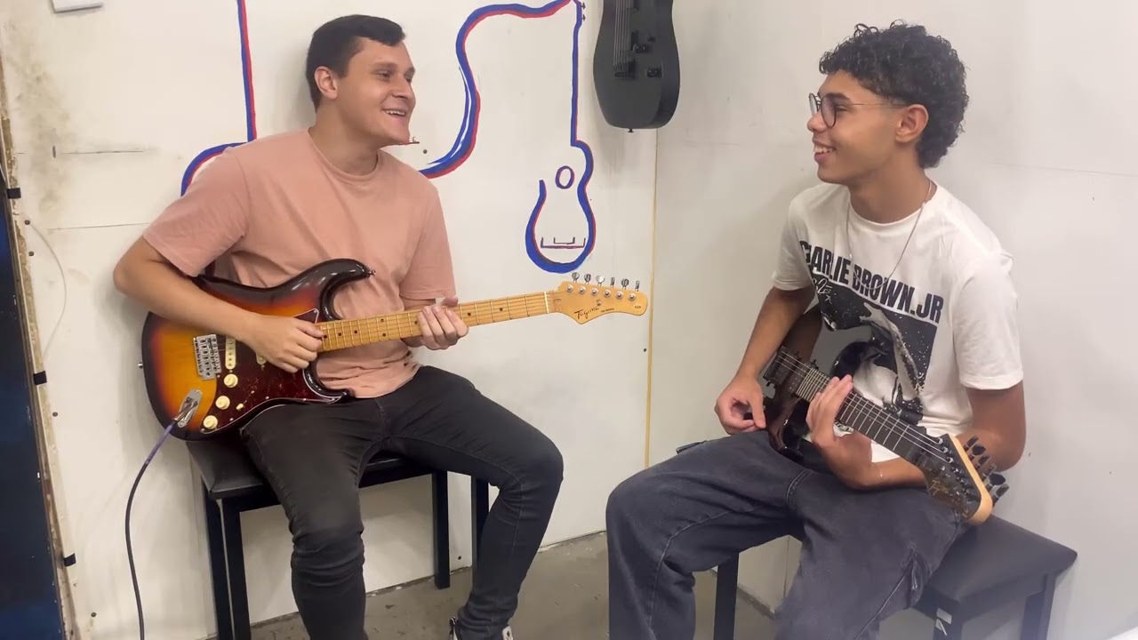 Primeira Aula de Guitarra do Diego 