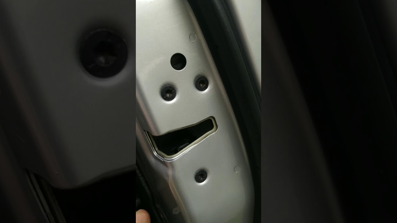 Como remover forro de porta da Ranger 2015?
