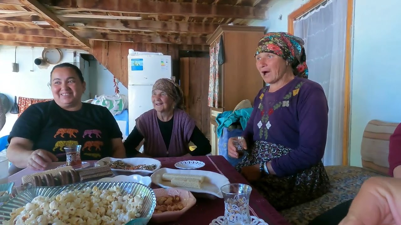 DALAMANDAN TAKİPÇİMİZ MEŞHUR SULTAN VE SÜPER KADIN CANFİDANI GÖRMEYE GELDİ  KÖYDE ÇAY SOHBETİ