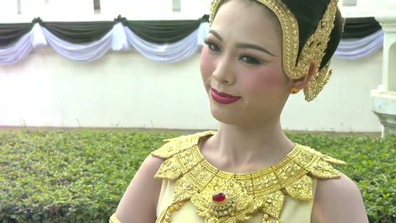 จิตรนารีศรีพระนคร โดยนาฏศิลป์สตรีวิทยาระดับชั้นมัธยมศึกษาตอนต้น