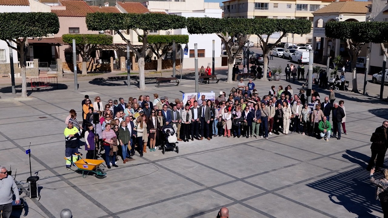 Colocación de la primera piedra de las obras de la Plaza de Andalucía de Los Gallardos
