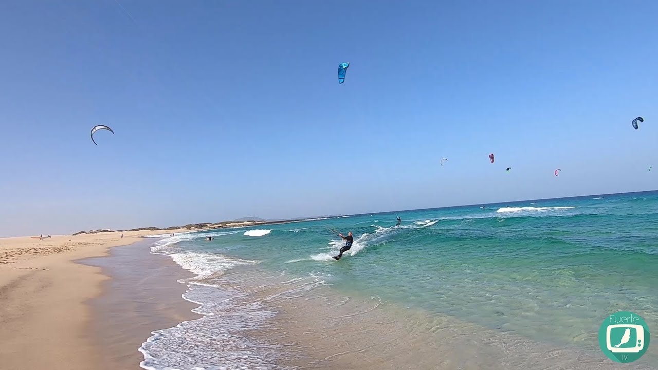 KITESURFING FUERTEVENTURA: Kitesurf Spot - Corralejo [Video GoPro Hero 7]