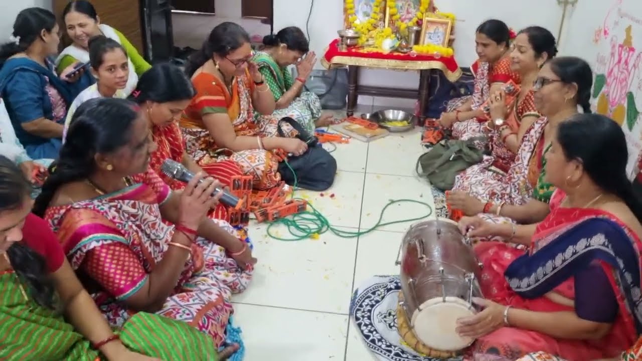 🌹એક રે ગુરુના બે ચેલા  કૃષ્ણ સુદામા નું ભજન 🌹 (લખેલું છે)શાંતાબેન