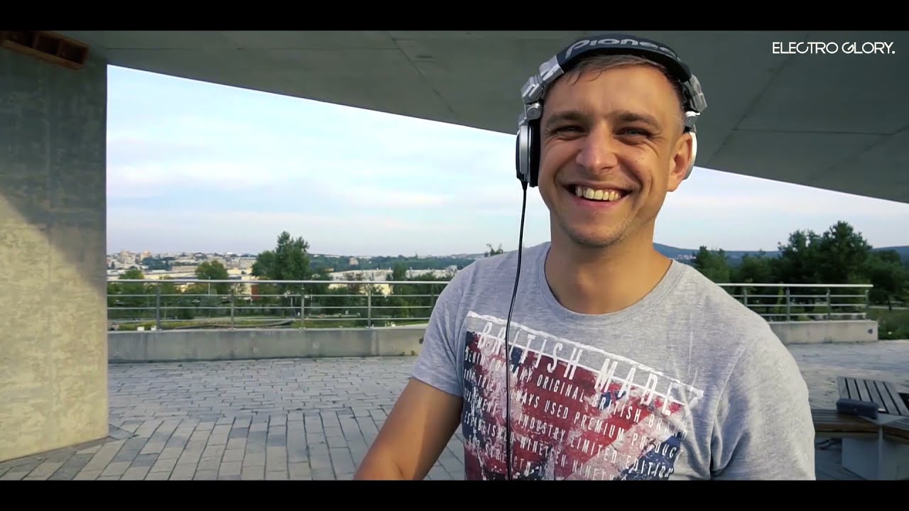 Eriva, Electro Glory #1 in Botanic Garden Kielce, Progressive House, Melodic Techno Video DJ Mix.