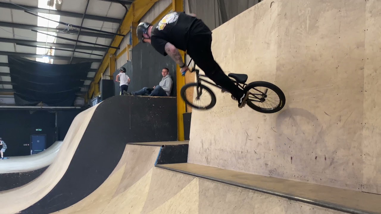 We went along to the Shred skatepark and Offset Autohaus cars and coffee
