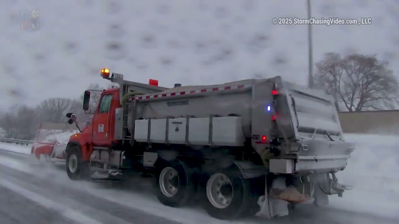 Winter storm impacts the Twin Cities metro area.