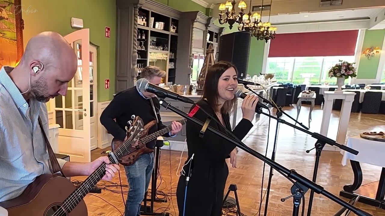 Don't dream it's over by Crowded house (cover by Ember the band)
