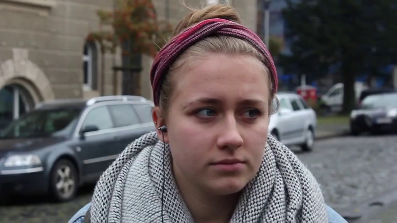 TRAU DICH / RISK IT - Lesbian short film