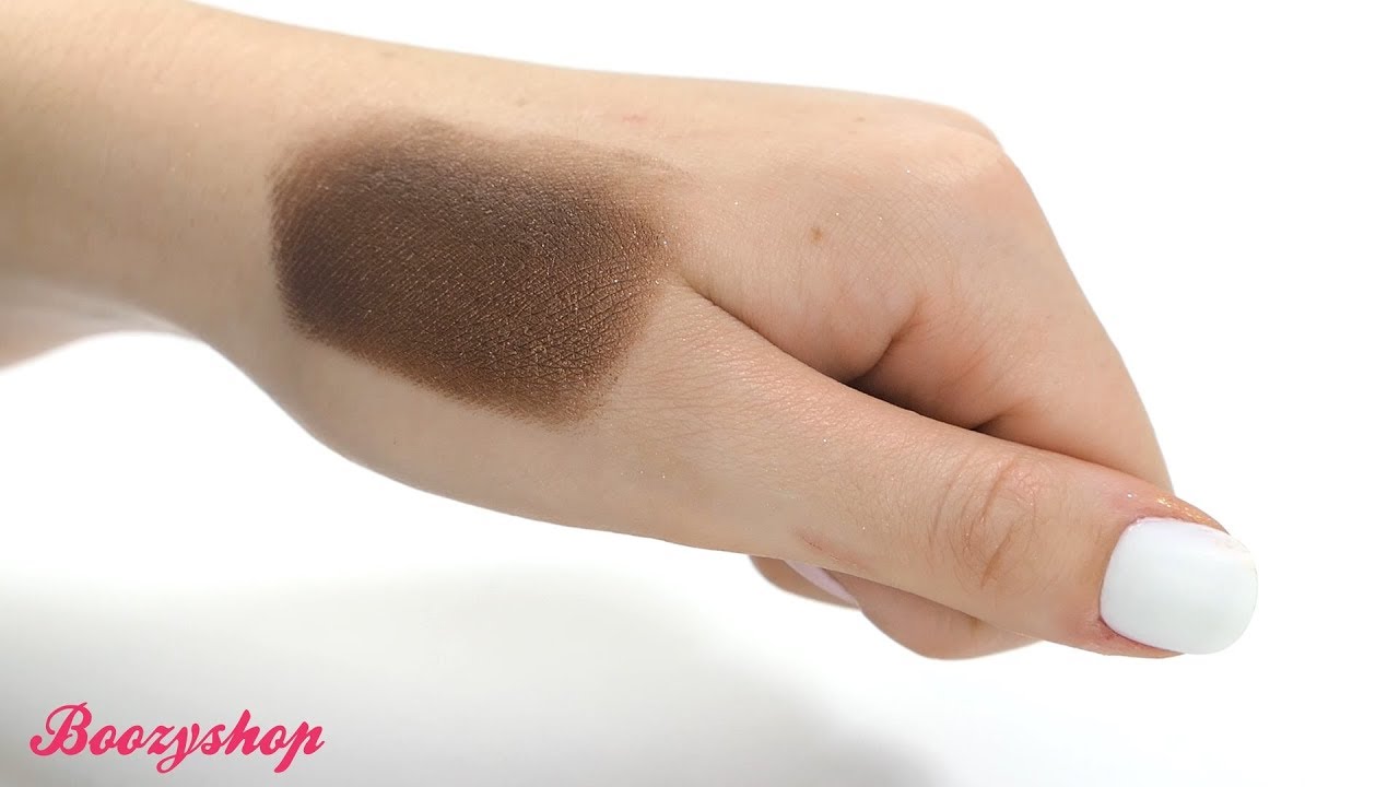 Makeup Revolution Flawless Foils Overcome