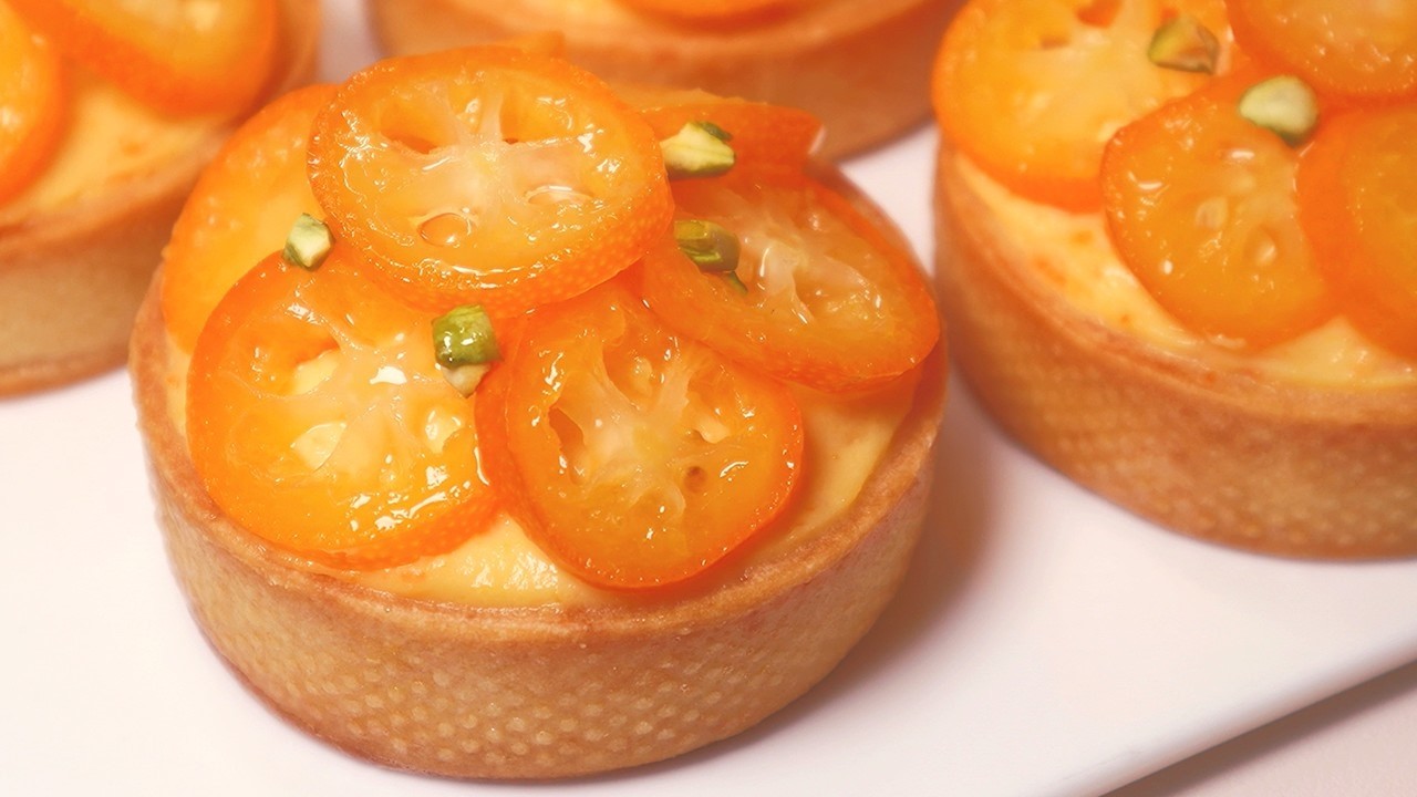 Рецепт пирога со свежим кумкватом и миндалем 🍊