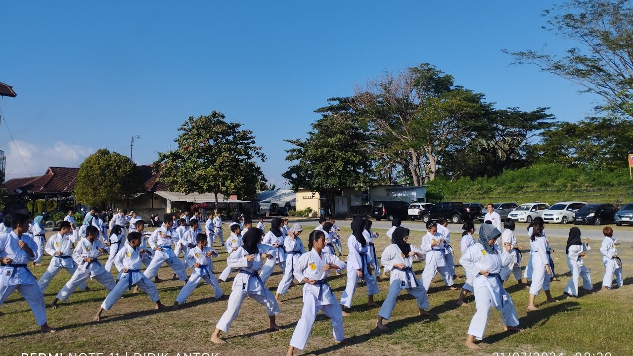 GASHUKU !! UJIAN KENAIKAN TINGKAT/ TURUN KYU PENGCAB KOTA MATARAM #DojoWWKF #KarateNtb