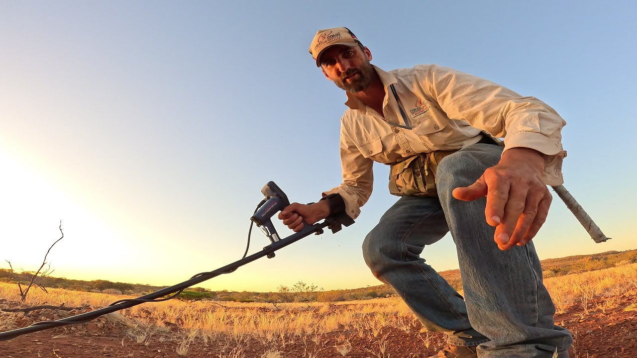 Episode 1 - Heli Prospecting at Mt  Augustus - THE WORLD'S BIGGEST ROCK, Western Australia.