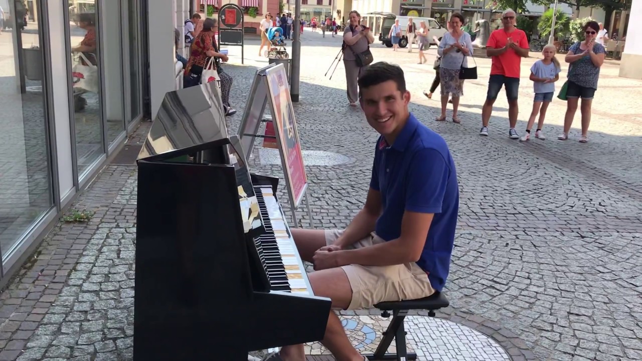 Alan Walker - Faded Street Piano Performance Offenburg
