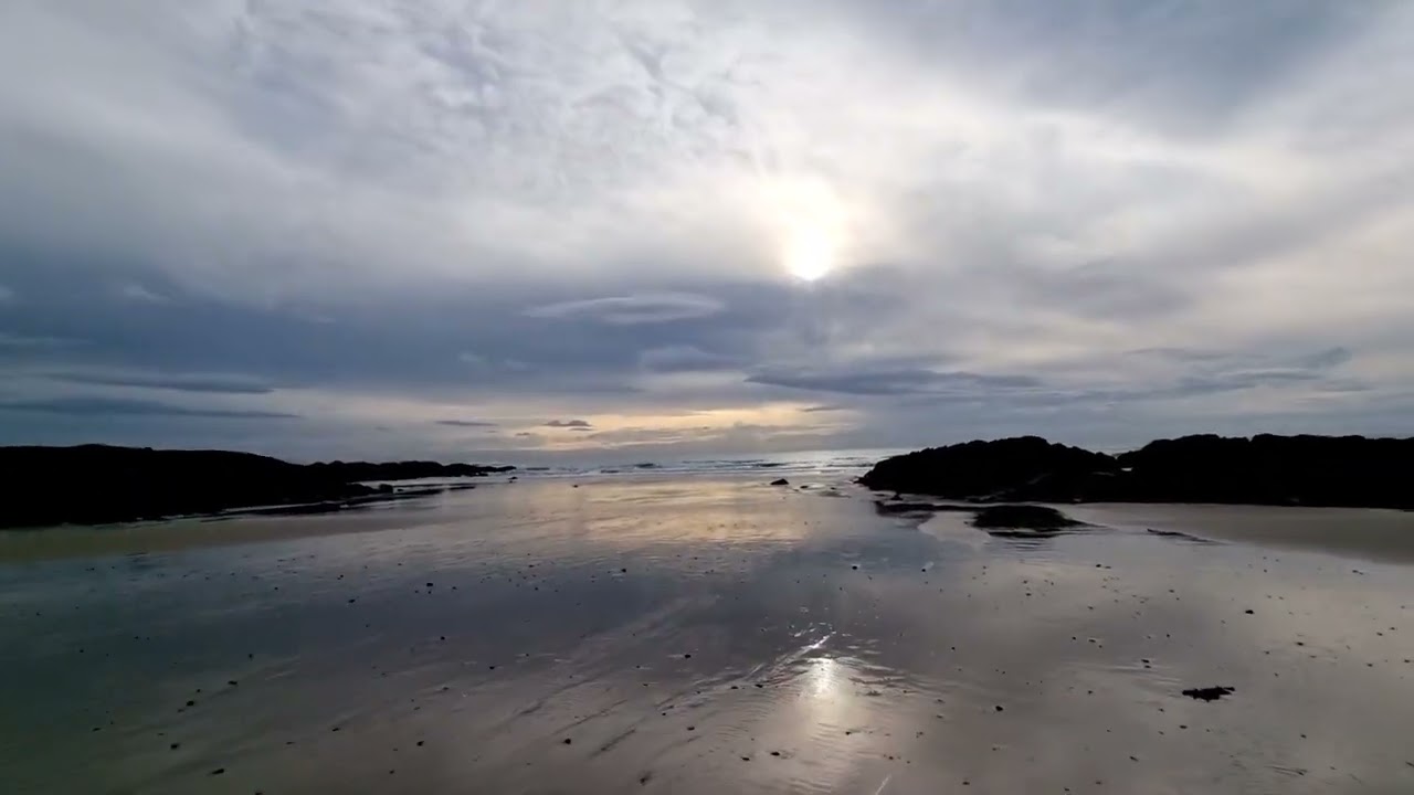 #sky #clouds #attheendoftheday #walkwithme #beach #sand #reflection #sun #tyntywyn 