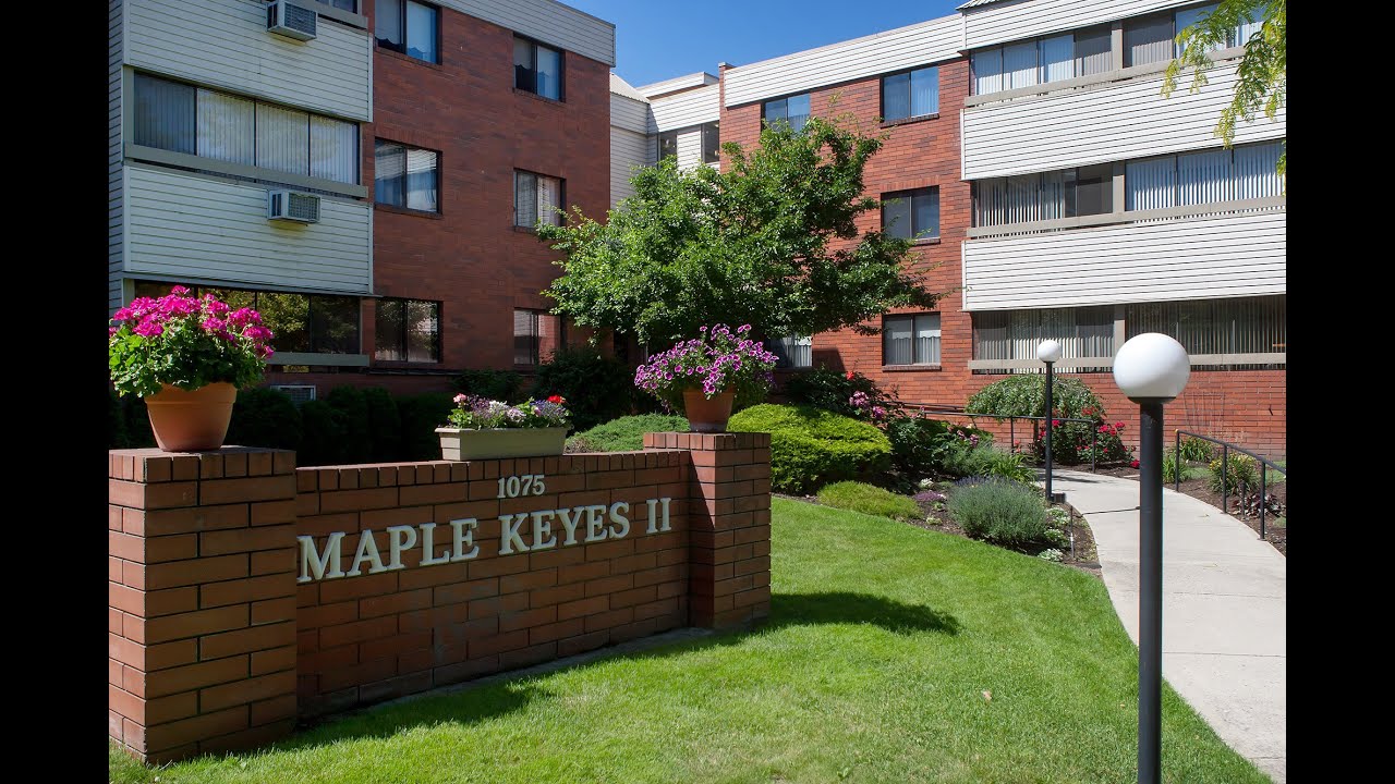 #214 1075 Bernard Avenue, Kelowna, V1Y 6P7
