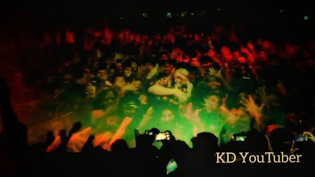 Thalapathy fans Kerala🔥 l BIGIL FDFS l verithanam theatre response 🔥l