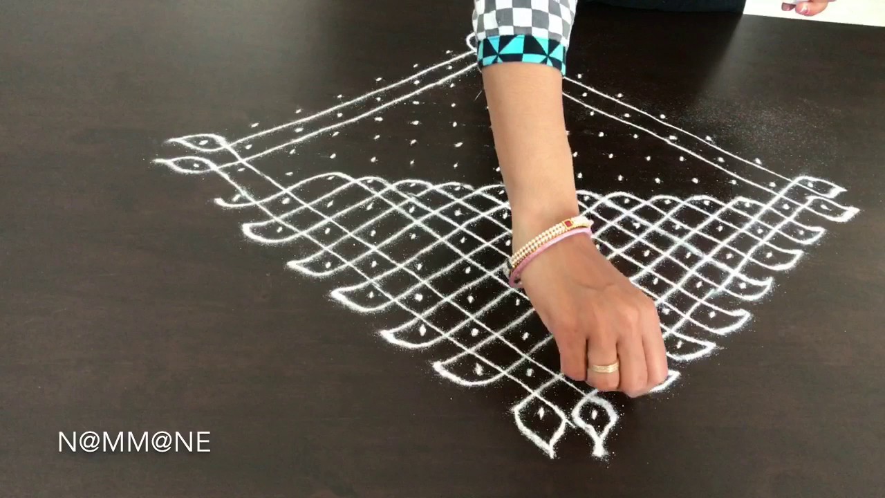 Latest Balli rangoli with 16(2)-2 straight dots || Easy sikku kolam || Melika Muggulu