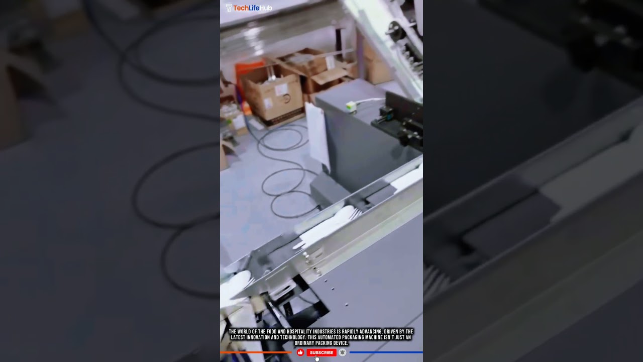 Automated Packaging Machine: Plastic Cutlery, Fast & Data Integrated.