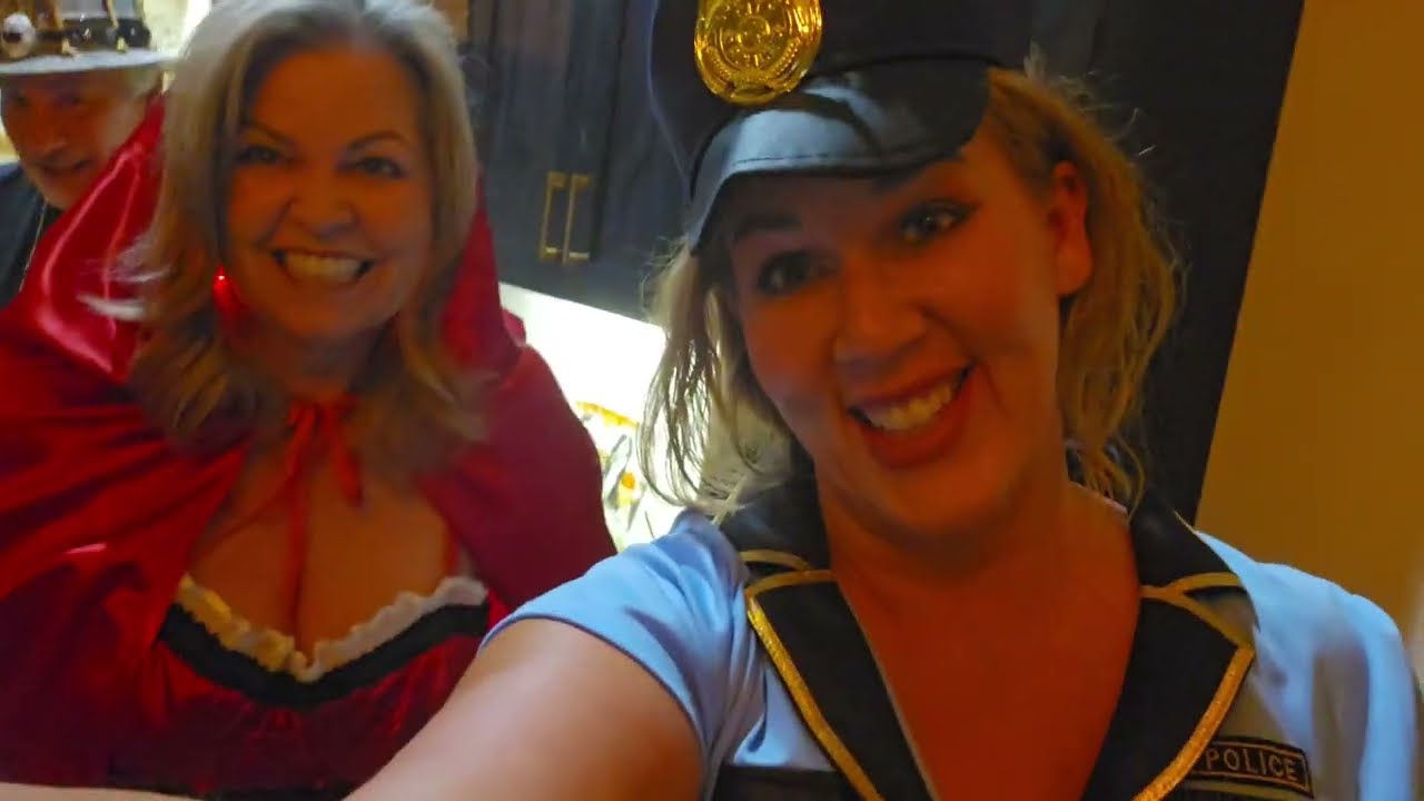 Halloween party