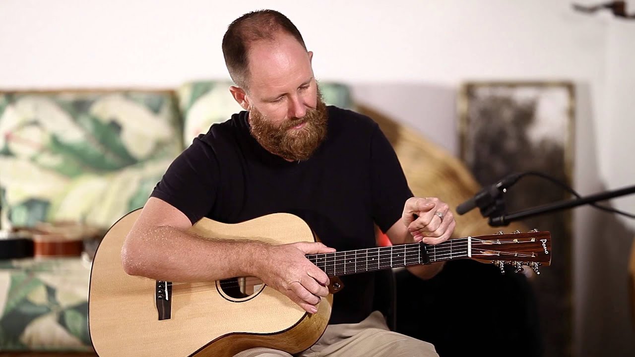 Kilin Reece Demos New Pono Guitar DS20