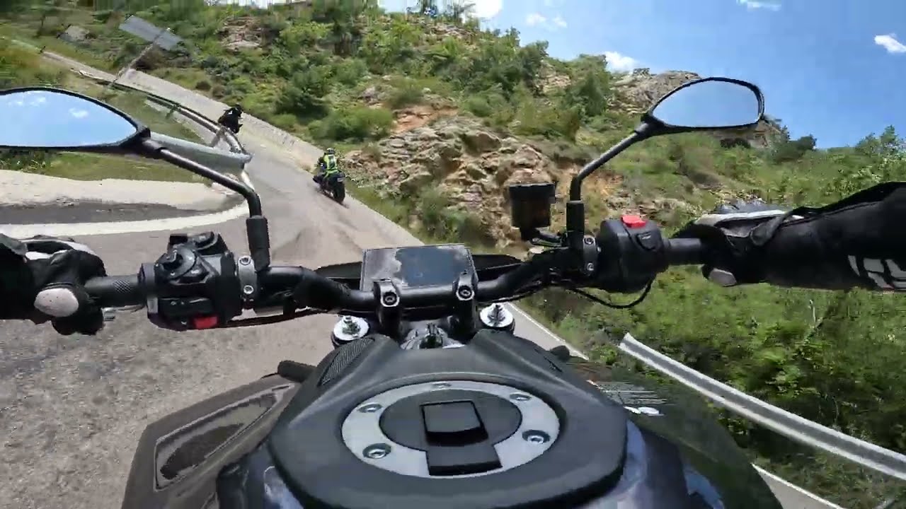 Chill Ride with Friends (2) - Yamaha MT-09 2024 [RAW SOUND]