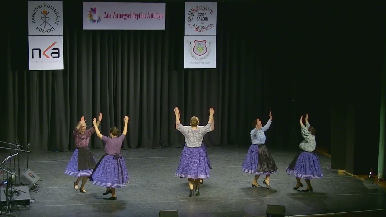 01 Nefelejcs Táncegyüttes - Táncok a Mezőföldről