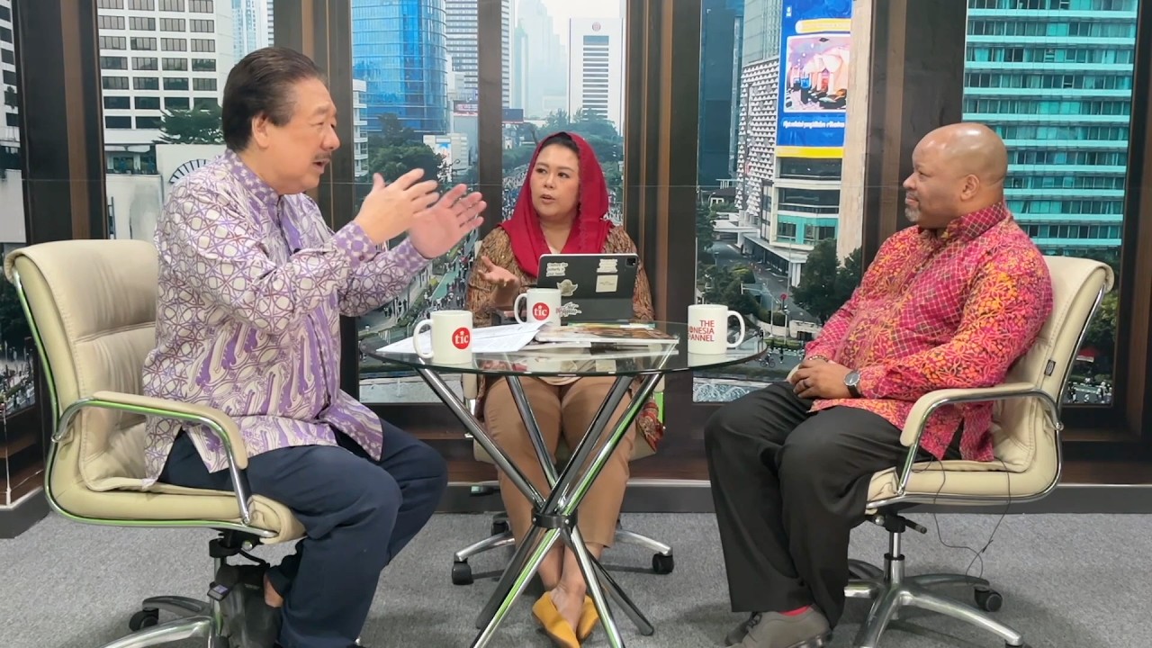 Prabowo & Trump: What Do Indonesians Really Think? | Education & Job Happiness | Hot Indonesia