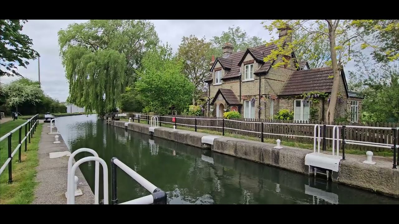Hertford lock no.1 walk