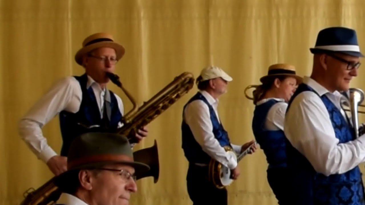 Dixieland Crackerjacks -Schloss Bevern 2019 - Yes Sir, That's My Baby