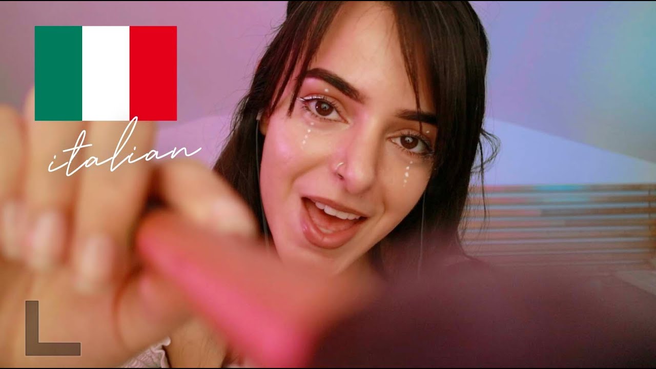 ASMR Italian 🇮🇹 Face Brushing, Lens Tapping, Writing Sounds, Tongue Clicking (Whispered)