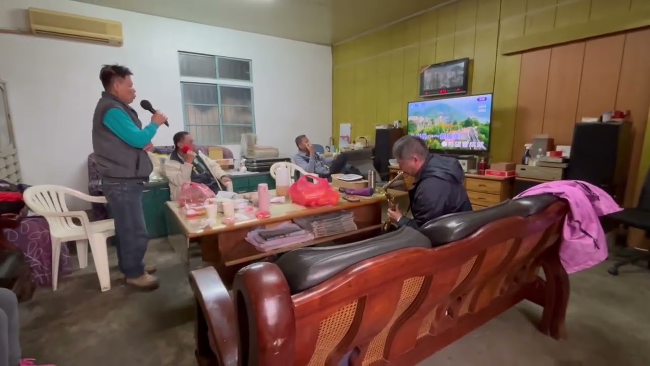 20260201舊皮箱的流浪兒
