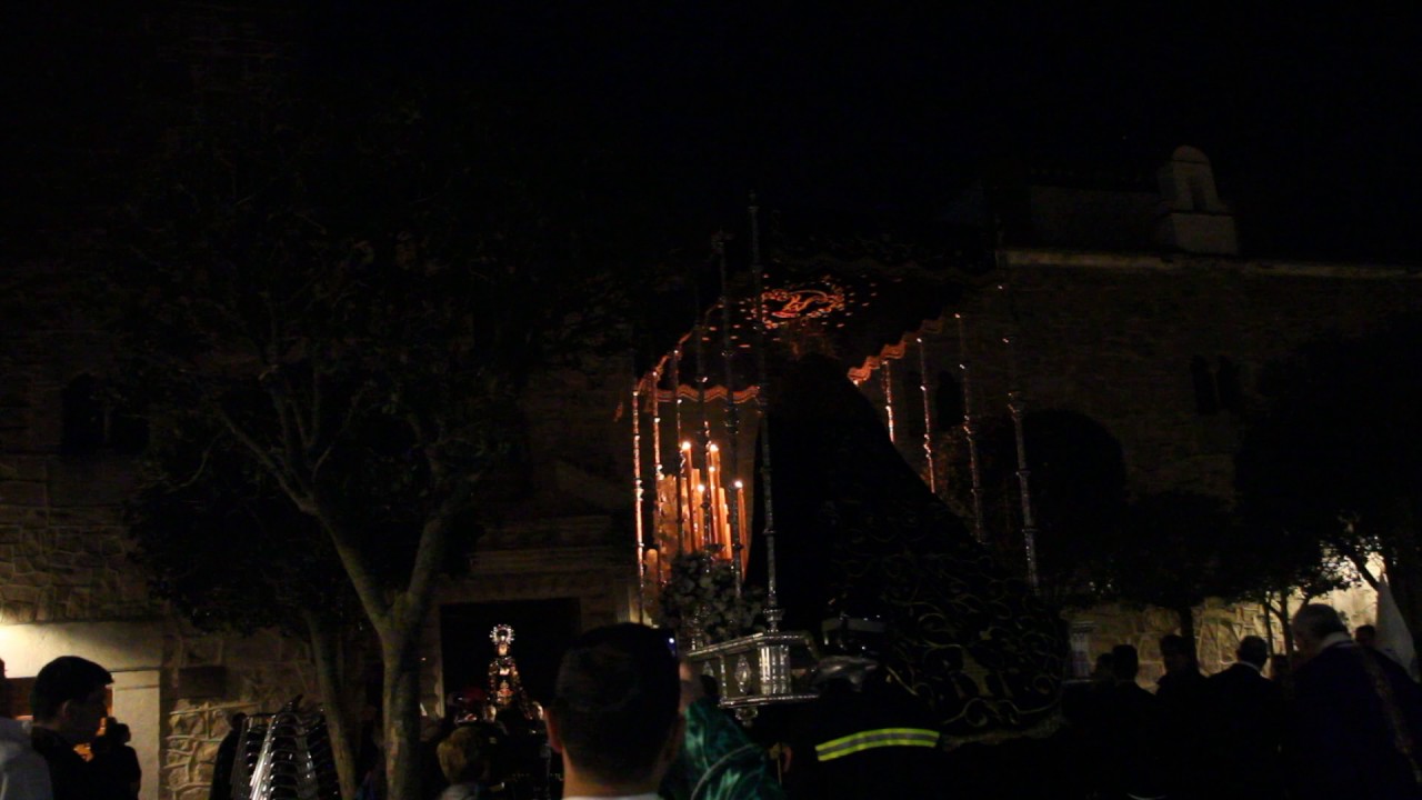 Ntra. Sra. de la Esperanza saludo al Santo Entierro. LUNES SANTO, AVILA 2017