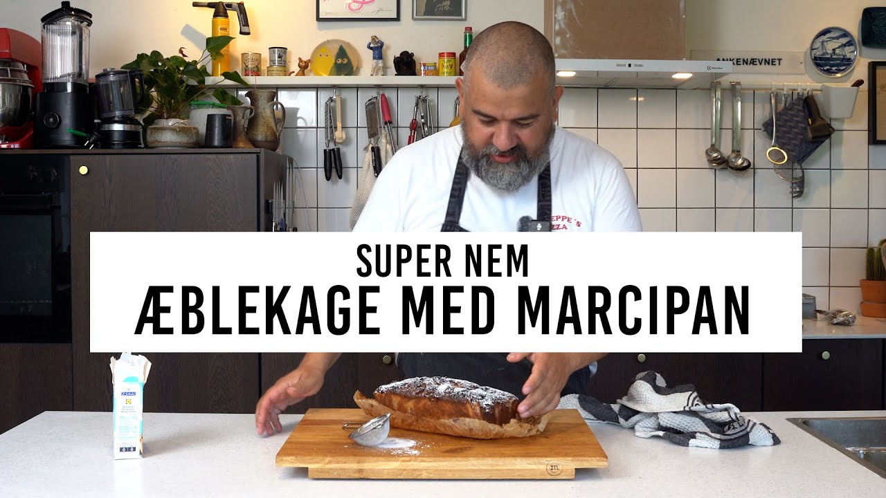 Supernem æblekage med marcipan.