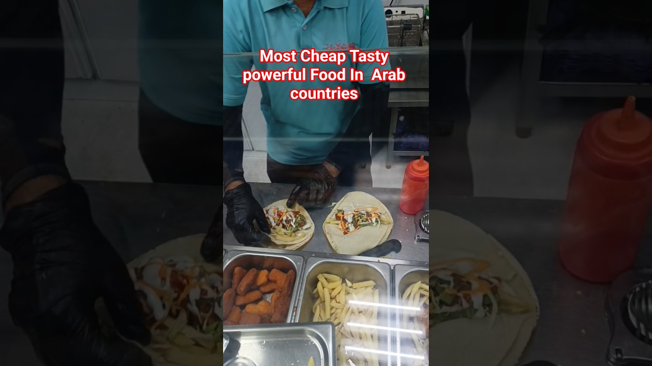Most Powerful cheap famous food in saudia arab wrap  #food #streetfood #arabfood #foodie