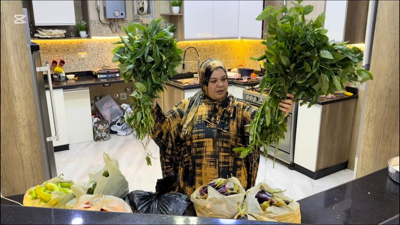 ام جني منا لزم اعمل العزومه الكبيره دي قبل الرحيل انا كدا عداني العيب كفيت ووفيت ان شاء الله يقعدلي👌