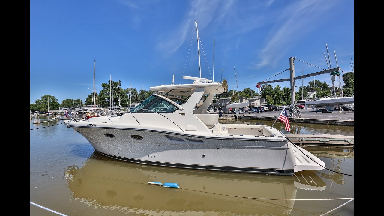 Tiara 3200 Open