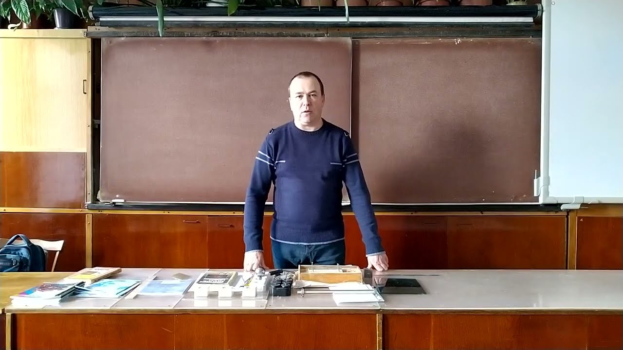 9, 10клас. Рівноприскорений прямолінійний рух. Розв'язування задач.