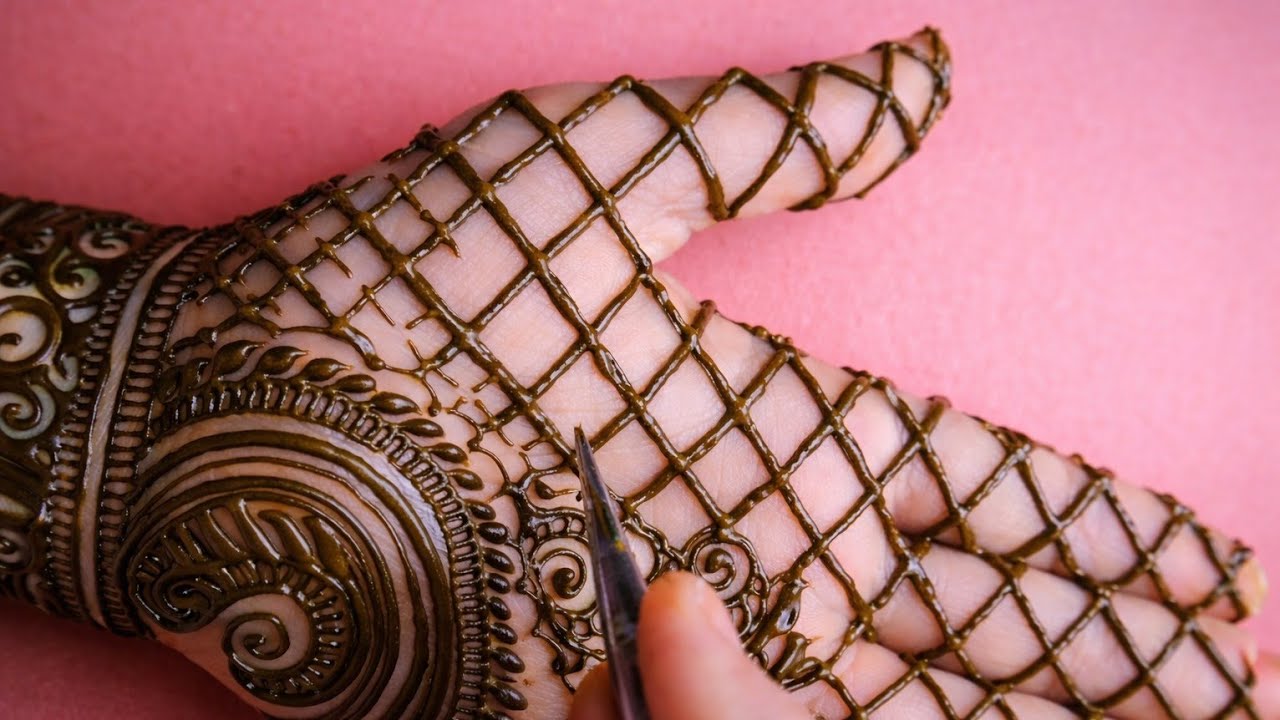 😍Full Hand Arabic Mehndi Design | 💖😍Elegant Net & Bracelet Style Henna⚘ | @hennadesignernishu 🌿