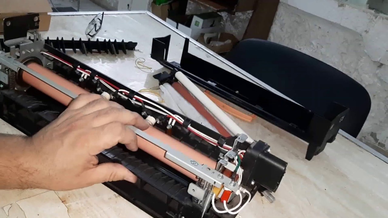 الجزء الثانى من طريقة تغيير رول السخان زيروكس