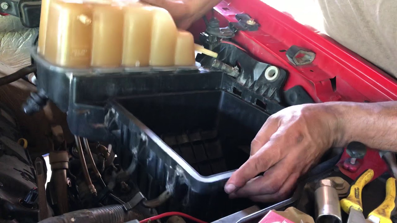 Ford F-150 Coyote 4x4 oil pressure switch replacement (absolute easiest way)
