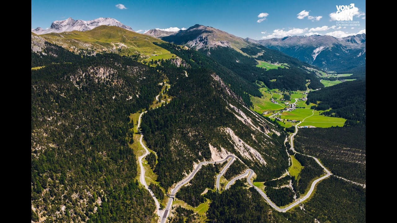 Ofenpass (pass dal fuorn) - Driving from Zernez (Zwitserland) to Santa Maria Val M&uuml;stair.