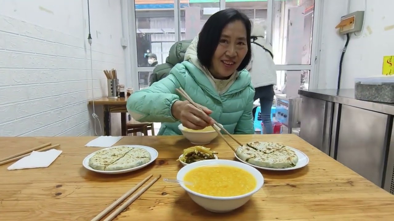 没吃过不算来过徽州！绩溪挞粿外脆里嫩真香 #雁南飞·16 | Tasting Jixi Taguo: The 