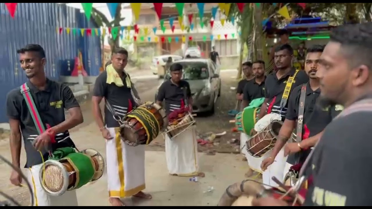 Karethe Patti - KAVALKARAN URUMEE MELAM CHERAS KL