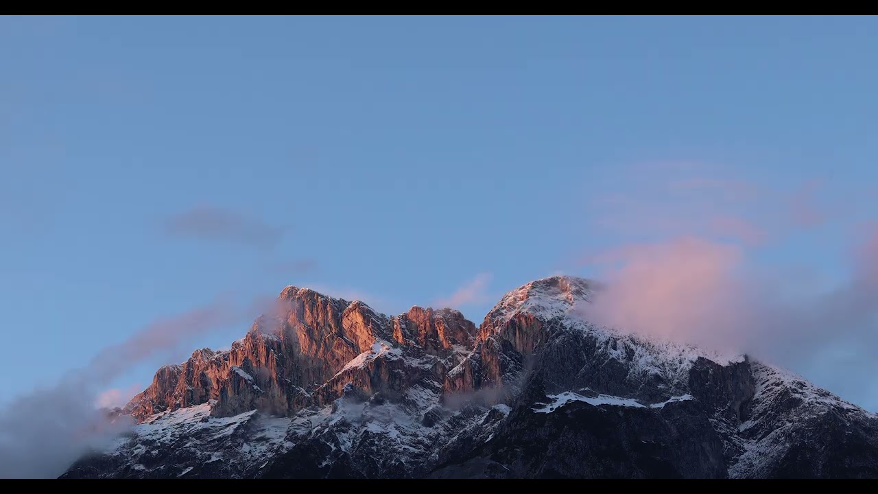 Experience the Magic of the Mountains | beautiful Adventurous mountains Escape #Mountainmagic 