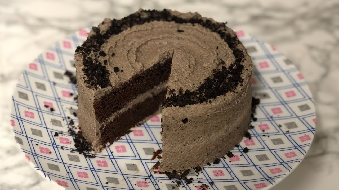 How To Make a Vegan Oreo Chocolate Cake